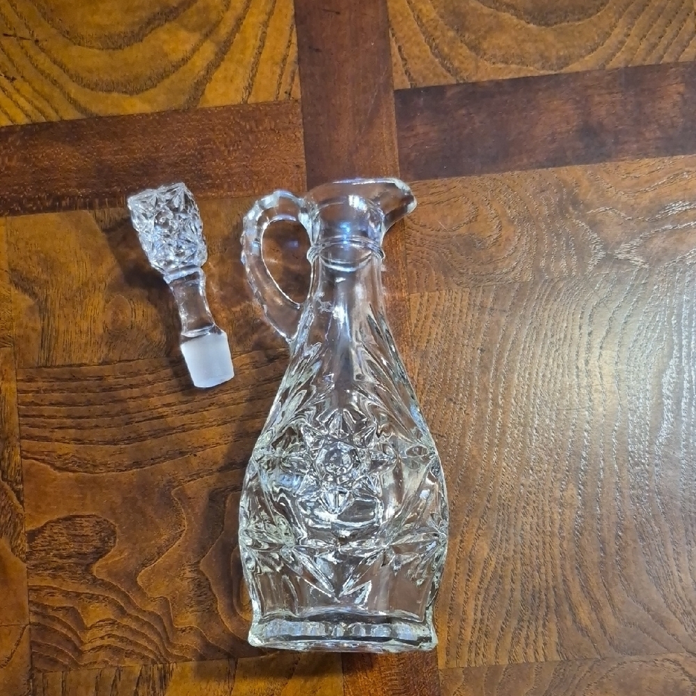 Anchor Hocking Vintage Crystal Glass with Stopper. - Picture 4 of 8